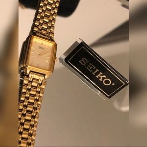 Seiko Gold Tone Stainless Steel Women's Watch